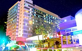 Deauville Hotel Miami Beach Florida